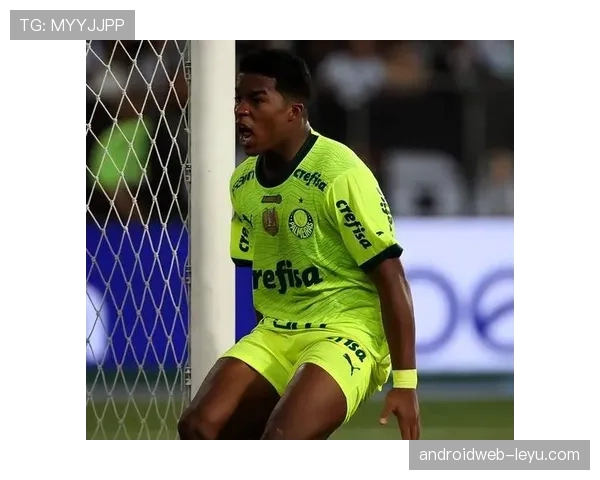 阿尔伯特·索博斯洛伊稳健发挥助球队逆转取胜，英超新星闪耀赛场