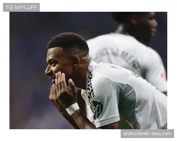 姆巴佩绝杀建功，大巴黎状态回暖稳居联赛前列