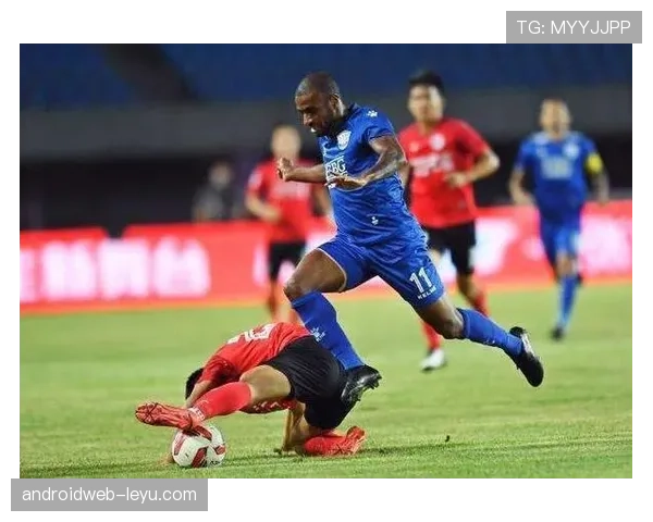 越南队历史性逆袭展现黑马之路，足球新传奇值得关注