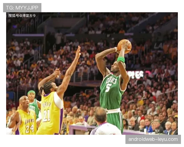 加内特挡拆拉开空间提升禁区效率显著超过队友